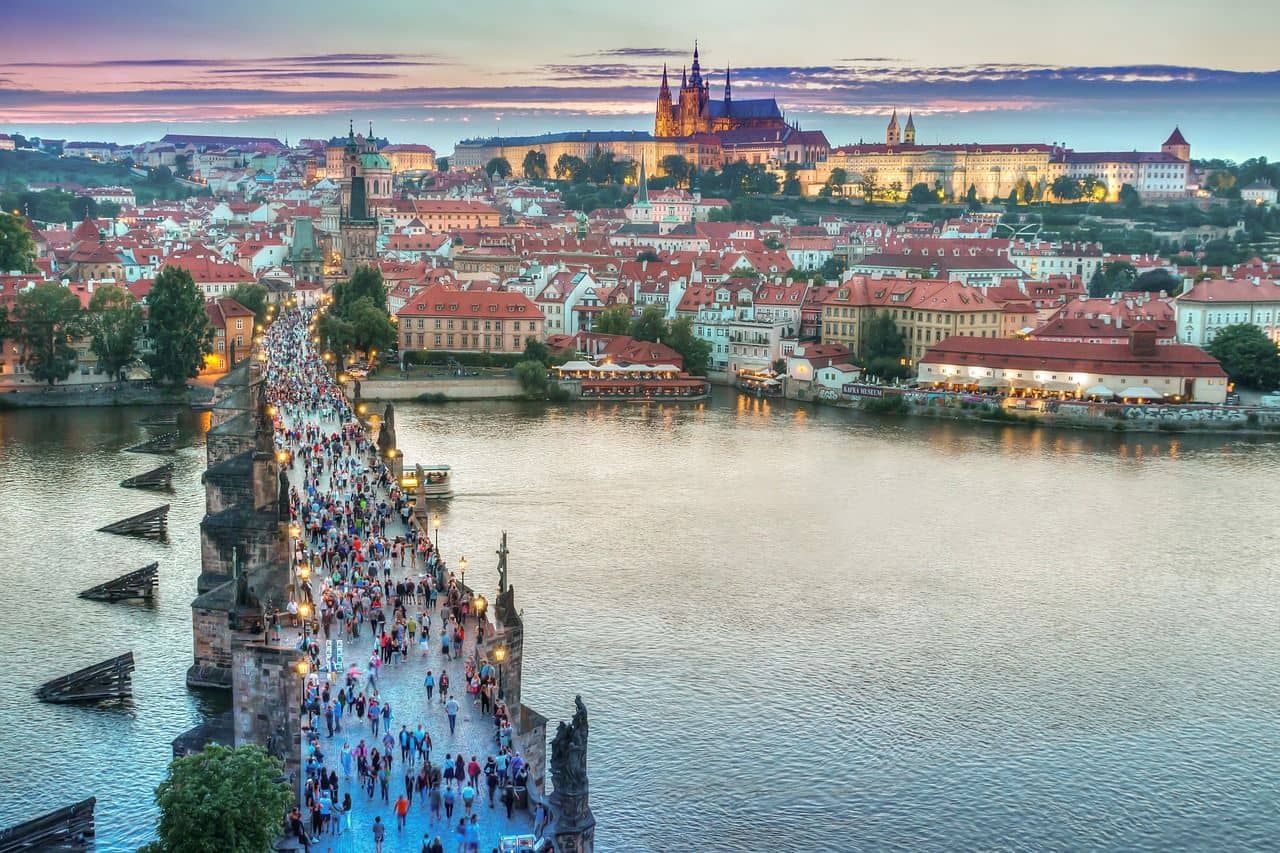 /jeu/escape-game-magie-a-prague-la-malediction-du-passage-condamne