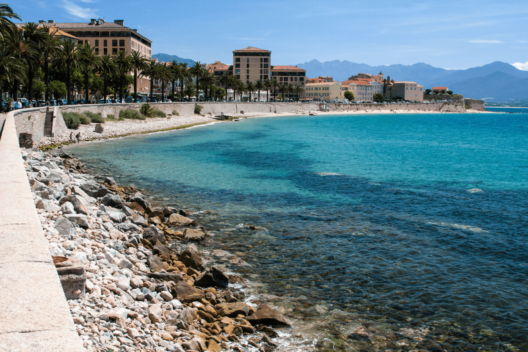/jeu/escape-game-magie-a-ajaccio-la-malediction-du-passage-condamne