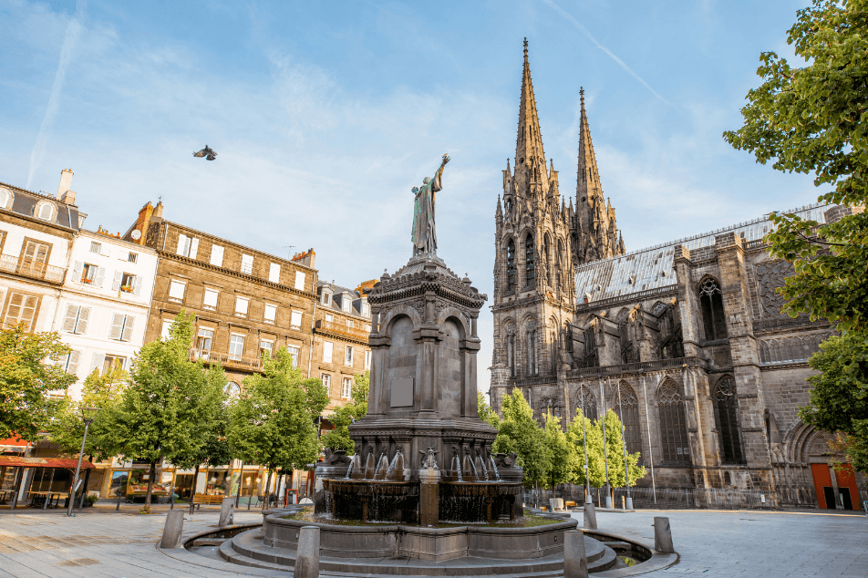 /jeu/escape-game-magie-a-clermont-ferrand-la-malediction-du-passage-condamne