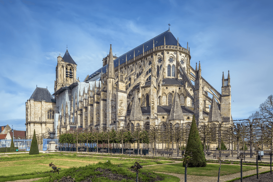 /jeu/escape-game-magie-a-bourges-la-malediction-du-passage-condamne